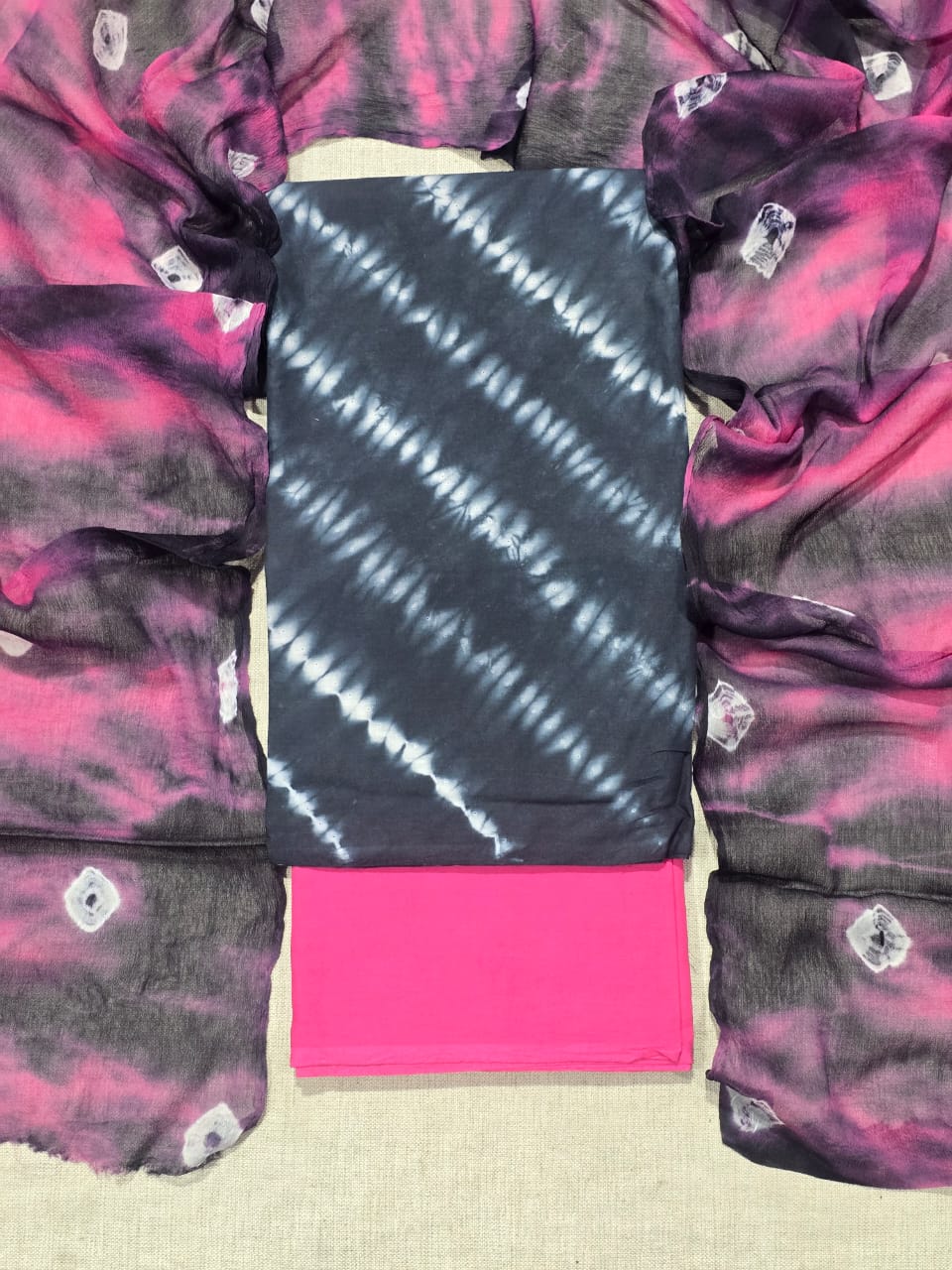 premium quality cotton suit with chiffon dupatta