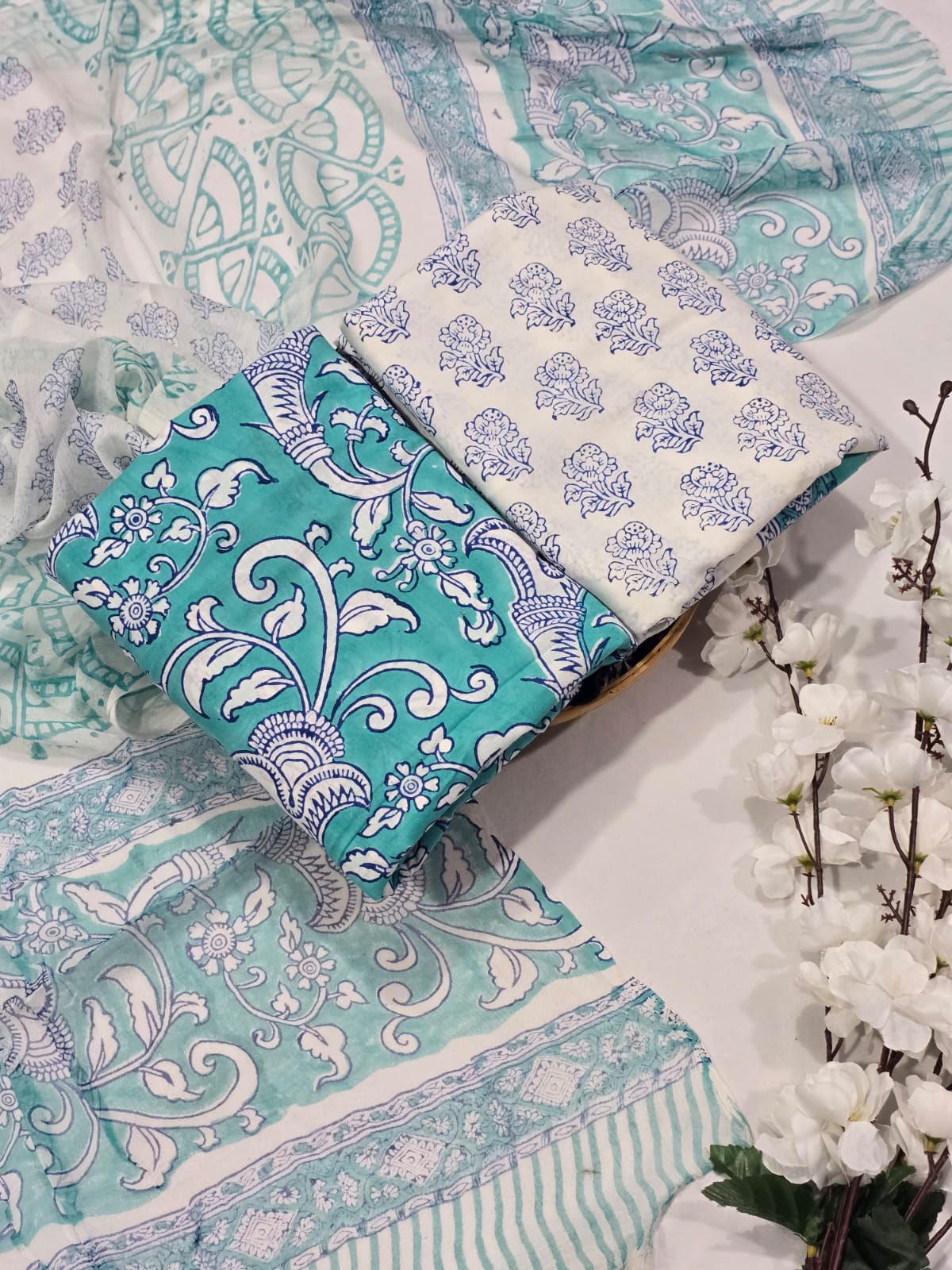 Elegant White Cotton Suit Set with Chiffon Dupatta - Jaipur Print