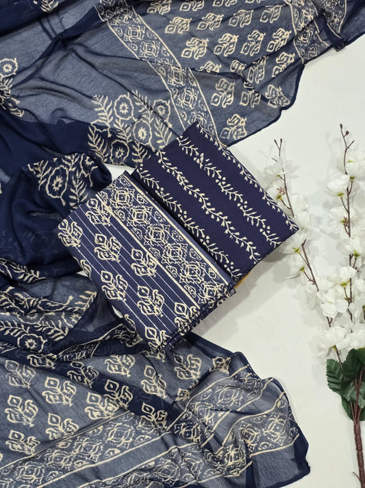Elegant Grey Cotton Suit Set with Chiffon Dupatta - Buti Pattern